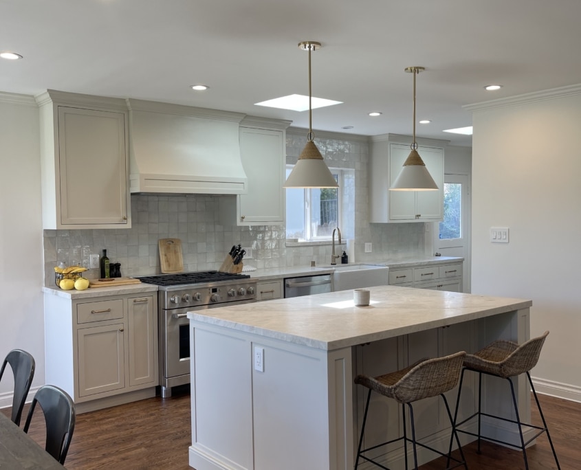 Transitional Kitchen Remodel by Frank & Fredy's Kitchen Cabinets — Project 1 project photo